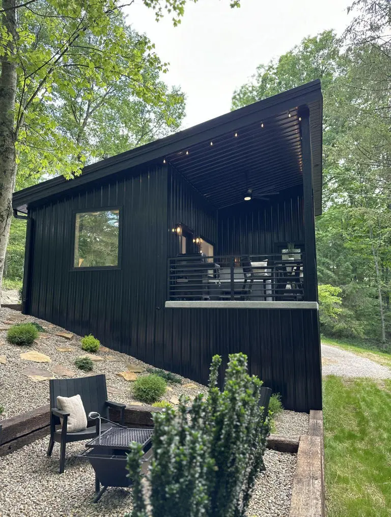 kobes cabin 813