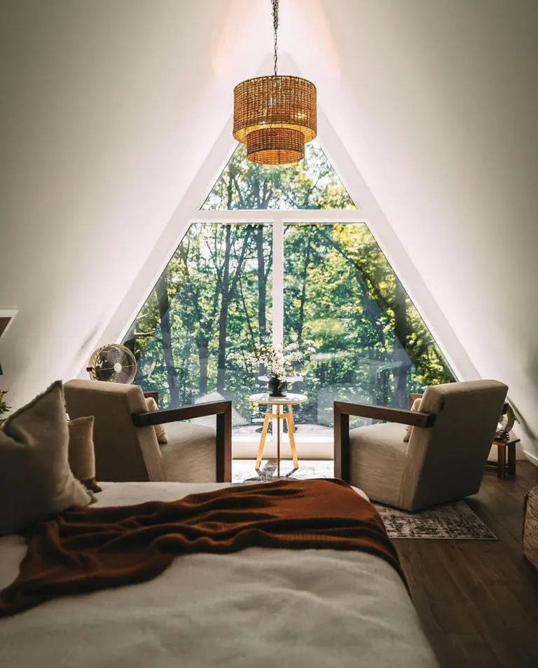 the frame cabin 