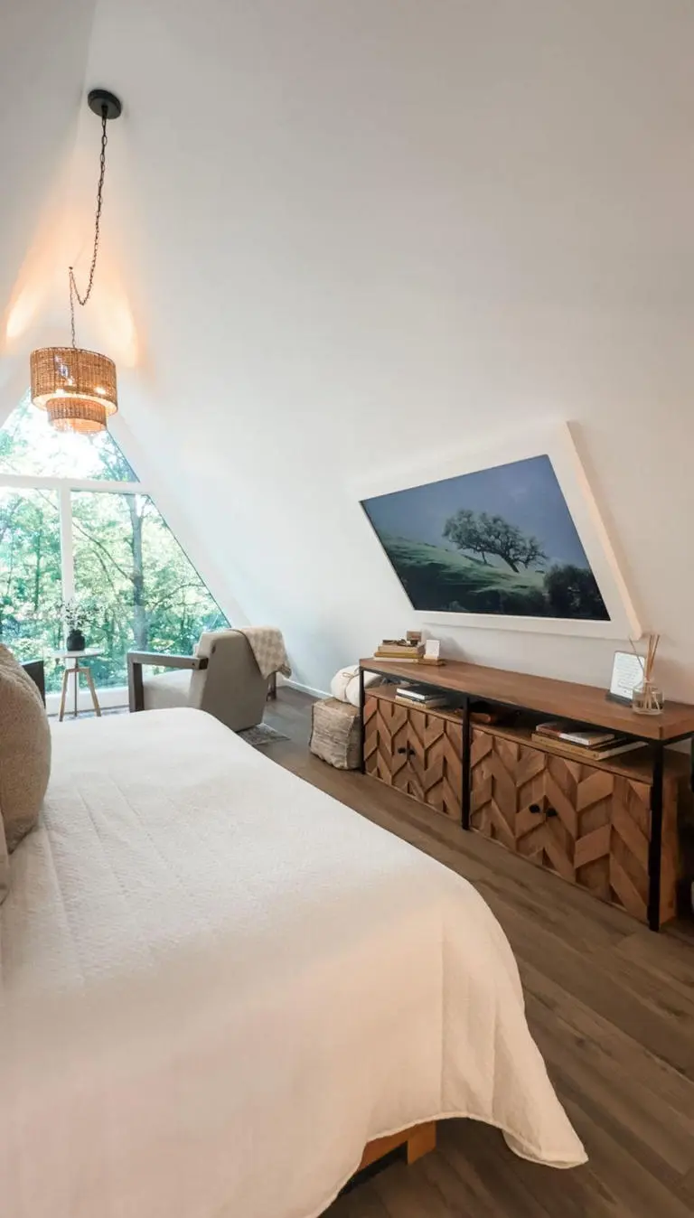 the frame cabin 